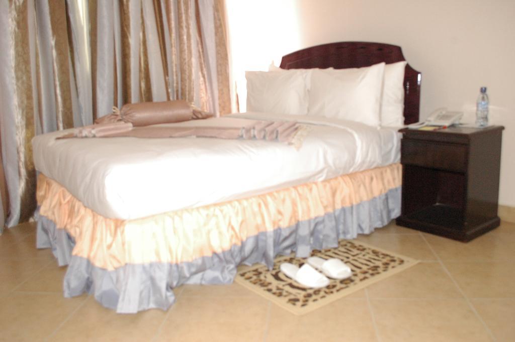Grace Land Hotel Arusha Rom bilde
